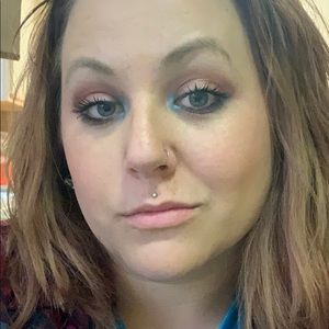 Meet your Posher, Sami